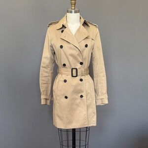 BABATON ARITZIA Classic Tan Trench Coat - LIKE NEW